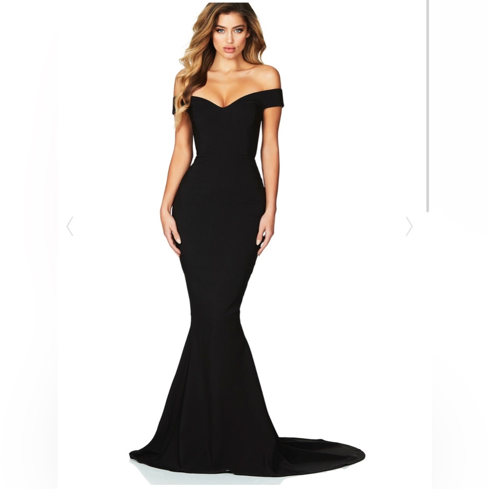 Nookie Allure Gown Size Medium Black